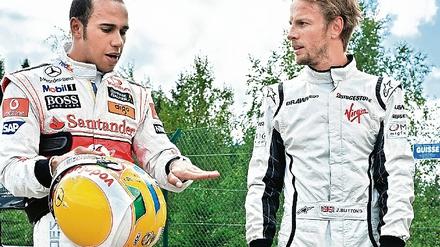 Hamilton_Button