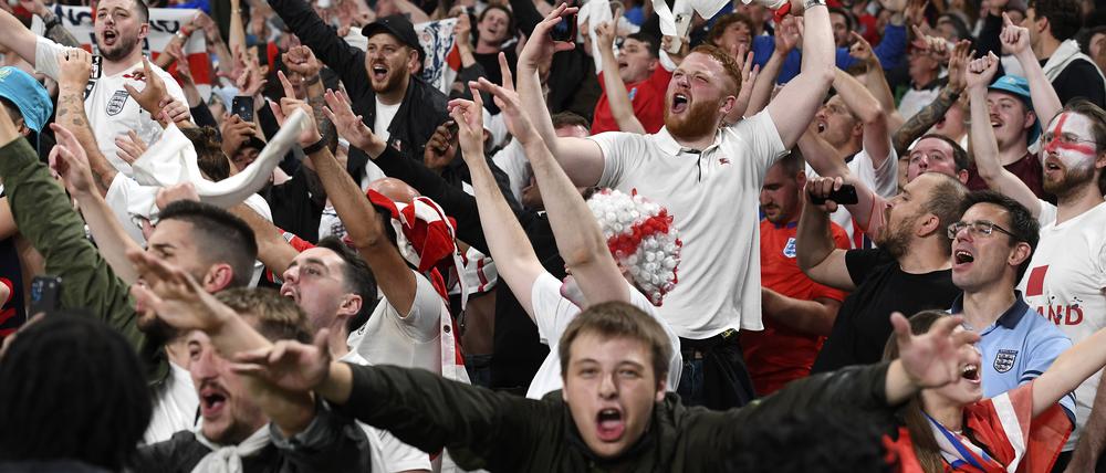 Feiern, singen, schreien. Nach einem Ereignis wie diesem im Londoner Wembley-Stadion erreichen die Corona-Inzidenzen in Schottland Höchstwerte.