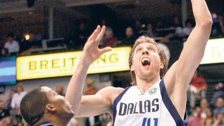 Der nächste Anlauf. Nowitzki träumt immer noch von der Meisterschaft. Foto: Reuters
