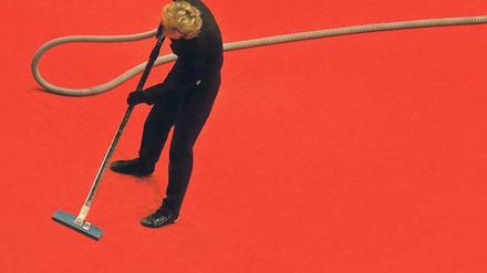 Staubfänger. Der Teppich der Berlinale wäre für jedes Gerät eine Herausforderung. Foto: dpa