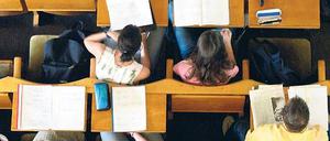 Lücken reißen. Der TU-Präsident warnt vor „Folgen für die Studierenden“. Foto: ddp