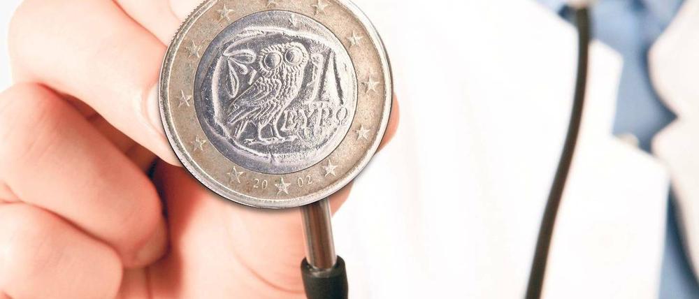 Geschäftemacher. Von den Athener Ärzten haben offenbar etliche Geld am Fiskus vorbeigeschmuggelt. Steuerhinterziehung sei für Ärzte besonders leicht, kritisieren die Behörden. Foto: Keystone