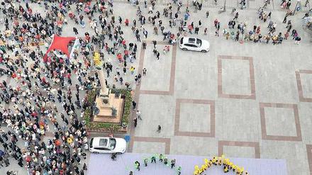Fünf Ringe auf dem Marienplatz. München feiert die Kandidatenkür. 