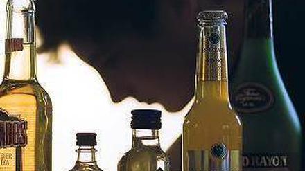 Flaschengeist. Das Pilotprojet „Lieber schlau als blau“ ist umstritten. Foto: dpa