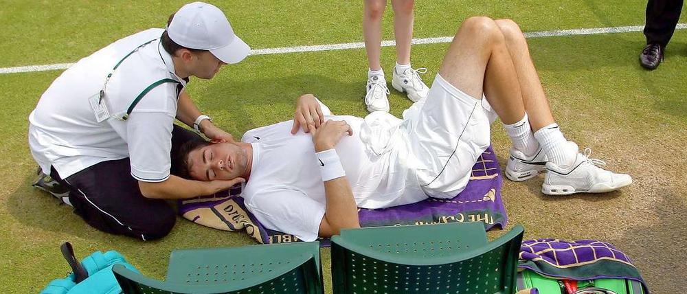 Schmerzen im Nacken, müde im Kopf: Tennisrekordler John Isner.