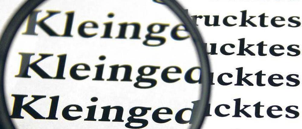 Genau hinschauen. Manche Fonds kassieren fünf Prozent für die Verwaltung. Foto: Imago