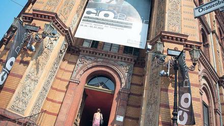 Unbekannt verzogen. Die Galerie C/O Berlin muss das Postfuhramt an der Oranienburger Straße verlassen. Verhandlungen mit dem neuen Besitzer aus Tel Aviv laufen. Foto: Axel Schmid/ddp