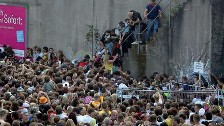 So versuchten die Menschen dem Gedränge zu entkommen.