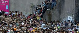 So versuchten die Menschen dem Gedränge zu entkommen.