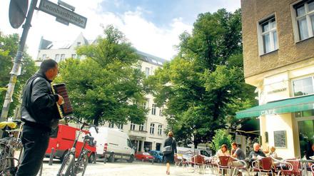 An der Leonhardtstraße zwischen dem Amtsgerichtsplatz und dem Stuttgarter Platz, genannt Stutti, zeigt sich der Westen von seiner angenehmsten Seite.