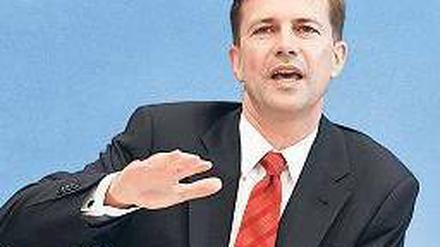 Auf der anderen Seite. Regierungssprecher Steffen Seibert in der Bundespressekonferenz. 