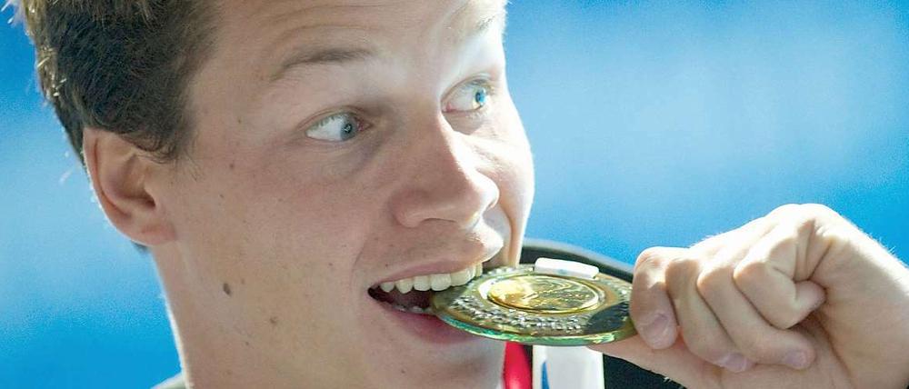 So langsam beißt er sich die Zähne aus: Patrick Hausding ist der erfolgreichste deutsche Athlet bei der Schwimm-EM in Budapest: Zweimal Gold, zweimal Silber hat er bisher gewonnen und vielleicht legt er noch nach.