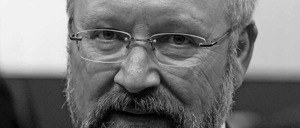 Der Autor ist Politikwissenschaftler an der Humboldt Universität. Der Text ist seinem jüngsten Buch entnommen, das am 17. September erscheint: „Mitte und Maß. Der Kampf um die richtige Ordnung“ (Rowohlt Berlin, 19,95 Euro).