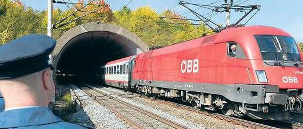 Dieser Hilfszug brachte die Passagiere aus dem Neuberg-Tunnel in Unterfranken. 
