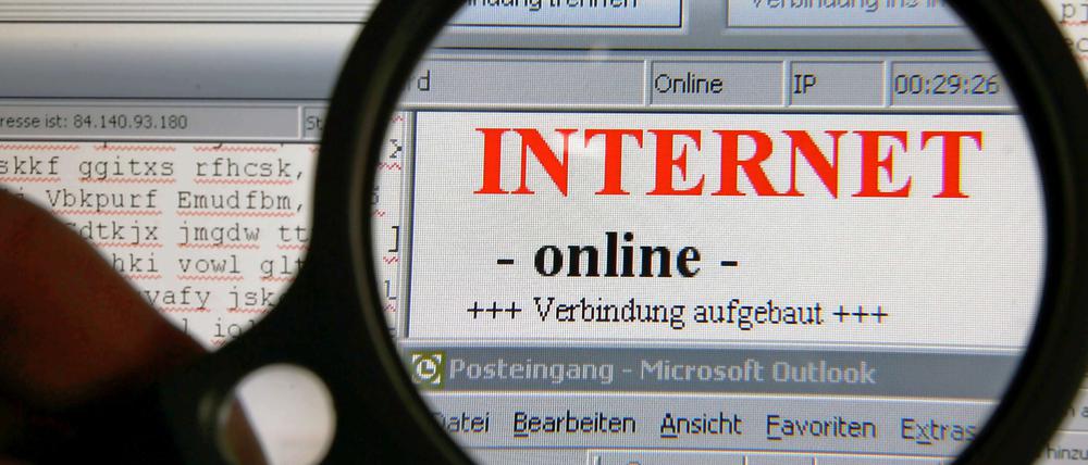 Viktor Mayer-Schönberger fordert, dem Netz das Vergessen technisch beizubringen.