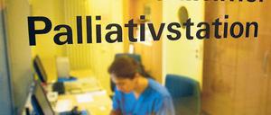 Leiden lindern, Zuwendung geben. Hospize bieten eine Zuflucht in den letzten Lebensmonaten. Foto: ddp