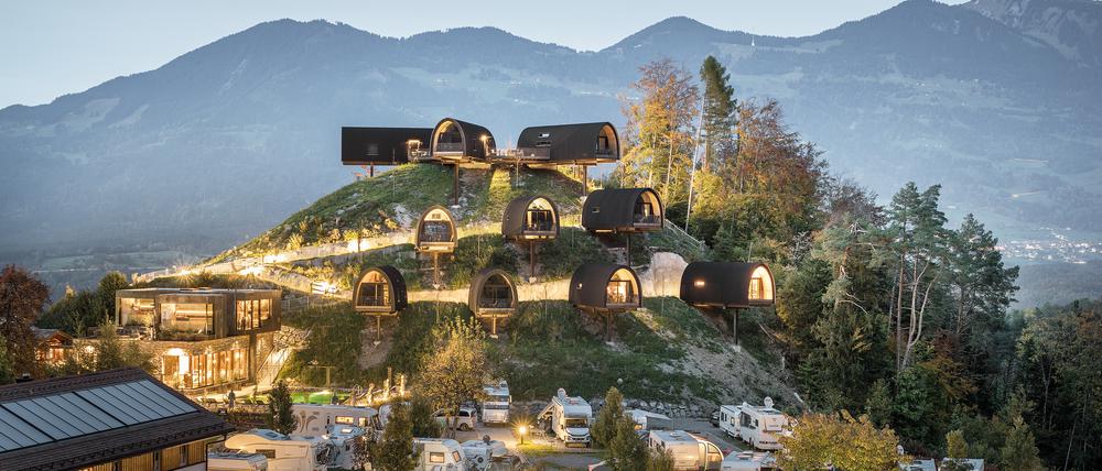 Glamping der besonderen Art: Chalets in Vorarlberg.