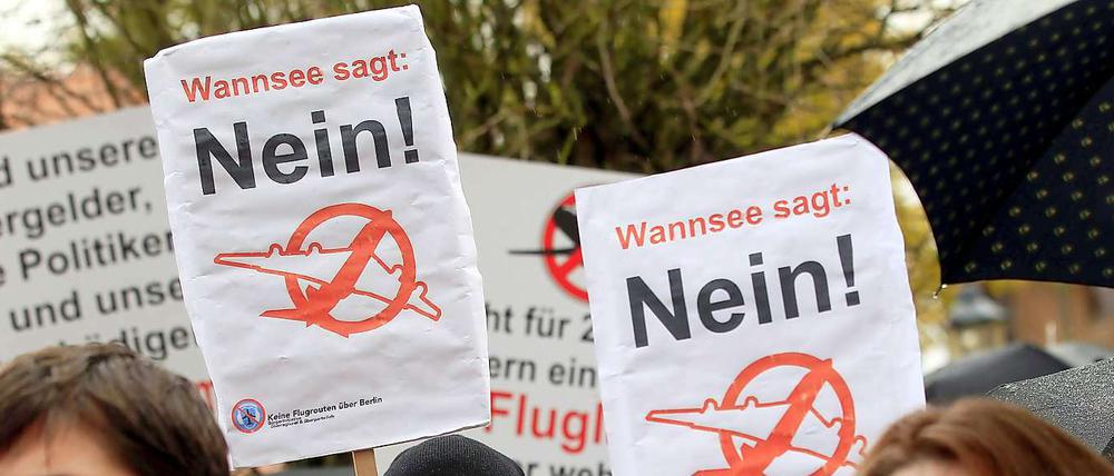 Der Unmut der Anwohner: Die Menschen, die dem Protest gegen die neuen BBI-Flugrouten das Gesicht geben sind bürgerlich, bodenständig und besorgt um den eigenen Besitz.