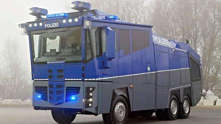Noch härter sollen die neuen Wasserwerfer sein.