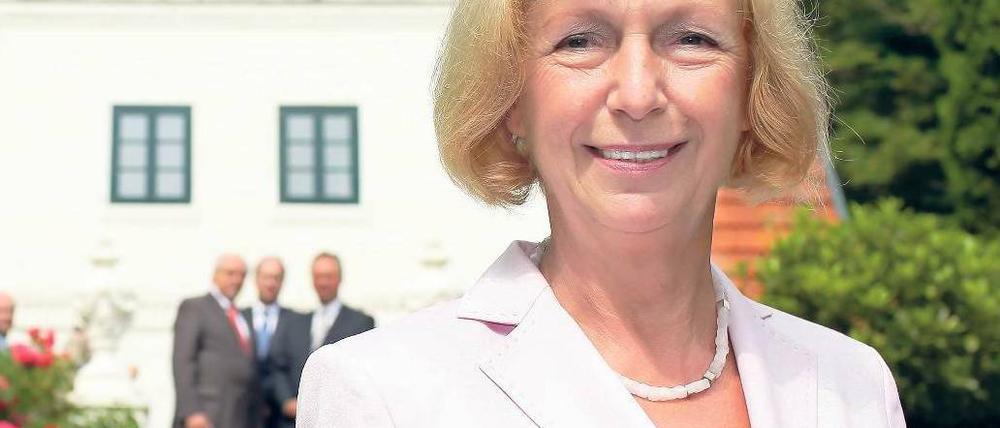 Angekommen. Kultusministerin Johanna Wanka (CDU), Ostimport in Niedersachsen, zu Gast in Worpswede. Foto: ddp
