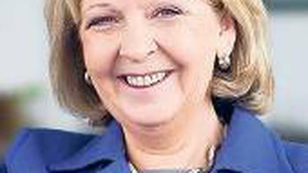 Kraft muss schauen, mit wem sie ihren Haushalt durchbringt. 