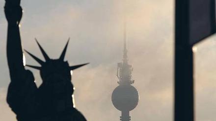 Stadt der unbegrenzten Möglichkeiten. Berlin hat weniger unter den Folgen der Wirtschaftskrise gelitten als andere Großstädte. Foto: rtr