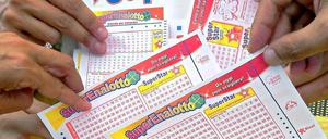 Der Super-Jackpot schrumpft zum „normalen“ Gewinn. (Archivbild)