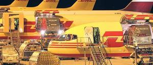 Kaum zu durchleuchten. Paletten mit Fracht, hier in Leipzig/Halle, könne man nicht scannen, sagen Fluglobbyisten. Foto: dpa