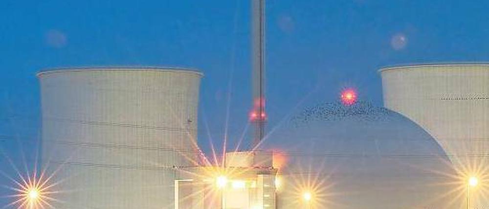Biblis in Südhessen gehört zu den ältesten Atommeilern in Deutschland. Foto: dpa