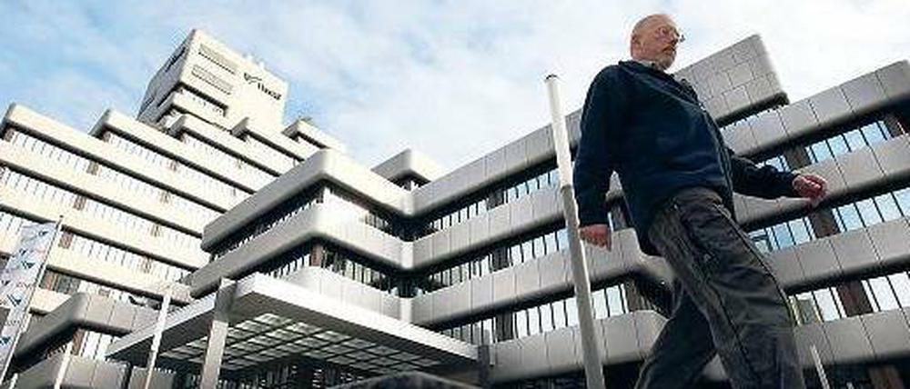 Zu verkaufen. Die WestLB muss einen neuen Eigentümer finden. Das hat die EU-Kommission bestimmt.