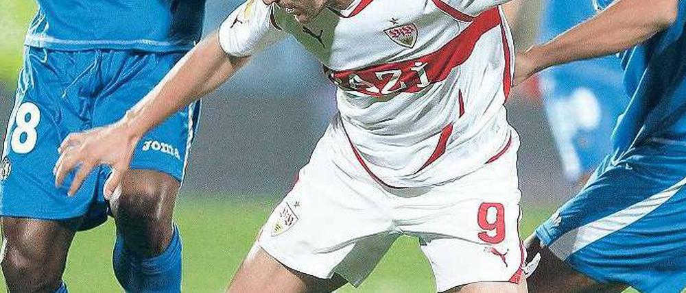 Schwungvoll in Europa. Marica (Mitte) und sein VfB überzeugten in Getafe. Foto: dpa