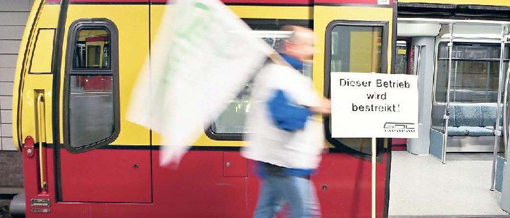 Für die Berliner ist das Chaos bei der S-Bahn schon Alltag, wie diese Bildergalerie belegt.