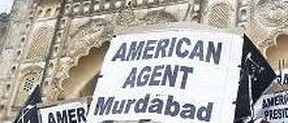 Auch Muslime in Indien nutzen den anstehenden Besuch zu Protesten.