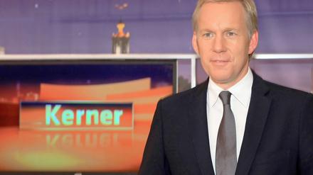 Kerner war mit großem Hurra vom ZDF zum Privatsender Sat 1 gewechselt. Dort da schalten zu wenig Zuschauer ein.
