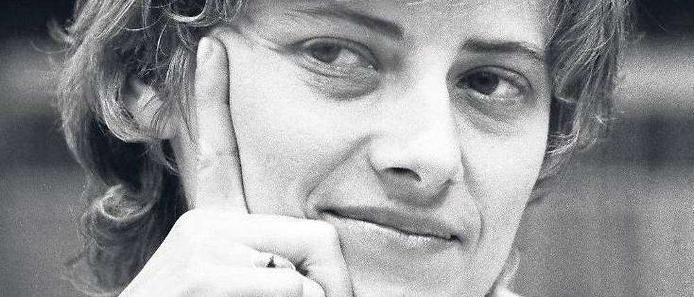 Charismatikerin. Petra Kelly auf dem Höhepunkt ihrer Karriere 1983. Ein langer Prozess der Entfremdung von den Grünen folgte.Foto: vario
