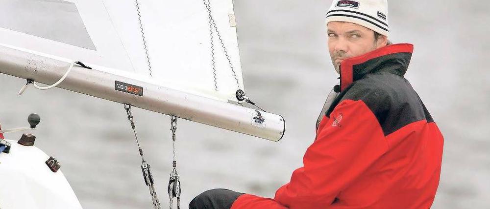 Der einzige Deutsche im Feld. Markus Wieser hat Heimvorteil, hier segelt er ein früheres Match Race auf dem Wannsee. Foto: Camera4