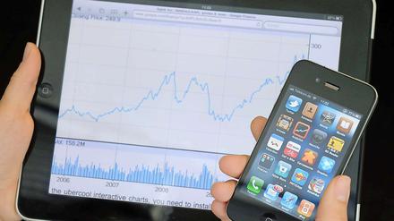 Hoffnungsträger: Bezahlangebote auf Smartphones und Tablet-PC machen Medienkonzernen neuen Mut.