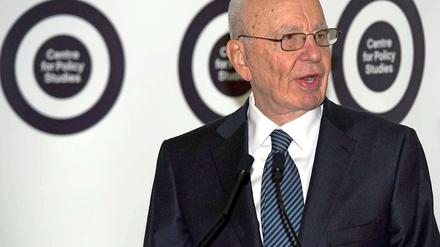 Ein Greis als als Visionär? Rupert Murdoch führt die Bezahlschranke für User seiner Konzernangebote ein. 