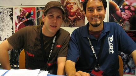 Robert Heracles (rechts) und Ingo Schwedler beim Comicsalon Erlangen.