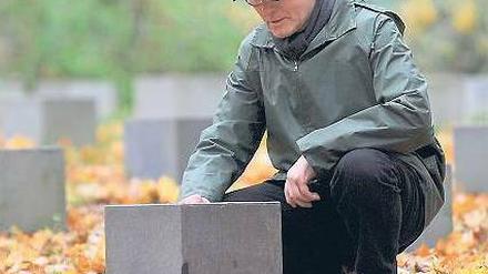 Nicht vergessen. Sprenger auf dem Hedwig -Friedhof in Hohenschönhausen. Foto: Zinken