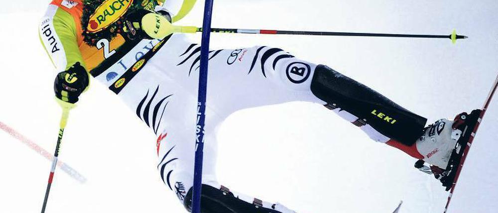 Ausrutscher im Nebel. Felix Neureuther fährt nur auf Rang 38. Foto: AFP