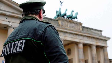 Das Gebiet um das Brandenburger Tor gilt laut Sicherheitsexperten als "Gefährdungsschwerpunkt". In der Nähe befinden sich die US-Botschaft, die französische Botschaft und das Hotel Adlon.
