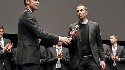 Michael Preetz und Markus Babbel hoffen, dass Herthas Mannschaft bald wieder Antworten auf dem Platz gibt.