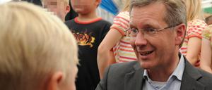 Seit 1949 übernimmt der Bundespräsident die Patenschaft für das siebte Kind einer Familie, wenn die Eltern das beantragen.