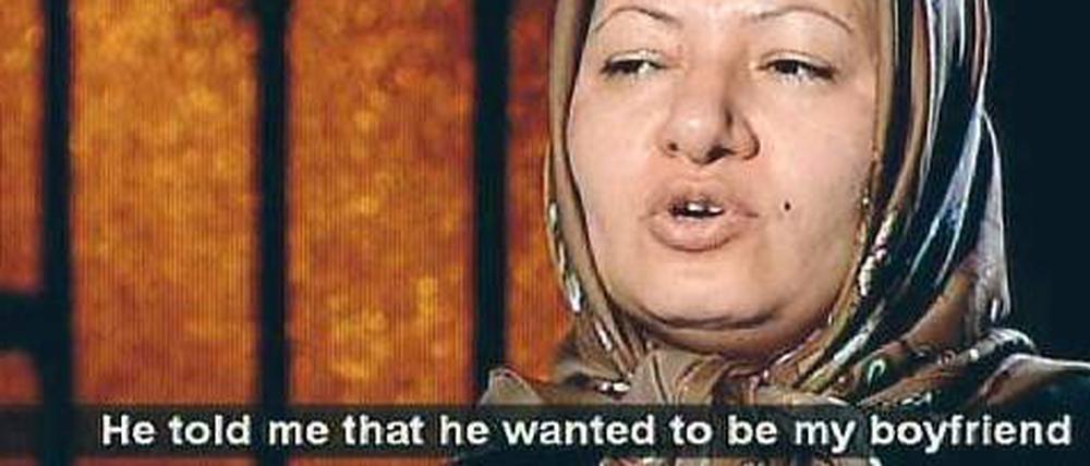 Verurteilt. Sakineh Mohammadi Ashtiari in der Sendung des staatlichen iranischen Satellitenprogramms. Ihre Freilassung steht offensichtlich nicht bevor – statt Steinigung wegen Ehebruchs droht ihr nun die Hinrichtung wegen angeblichen Mords. 