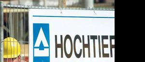 Arbeitnehmer in Sorge. Noch ist unklar, wie es für die rund 70 000 HochtiefMitarbeiter weitergeht, wenn dem spanischen Baukonzern ACS die Übernahme gelingt. 