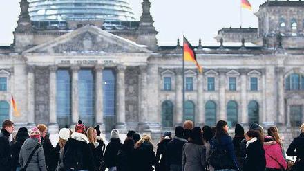 Weiße Tage. Auch im Winter finden Touristen die Stadt attraktiv.