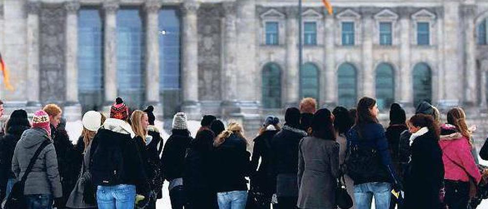 Weiße Tage. Auch im Winter finden Touristen die Stadt attraktiv.