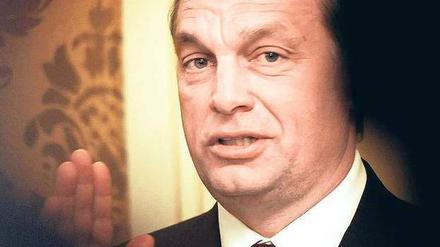 Machtmensch. Mit einer Zweidrittelmehrheit kann Ungarns Regierung ihr Land umgestalten – ihrem Chef widerspricht niemand mehr. Foto: Radovan Stoklasa, Reuters