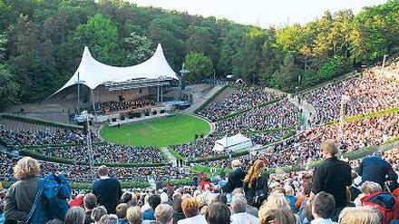 Wie jedes Jahr werden die Sommerkonzerte in der Waldbühne wieder zahlreiche Besucher locken.